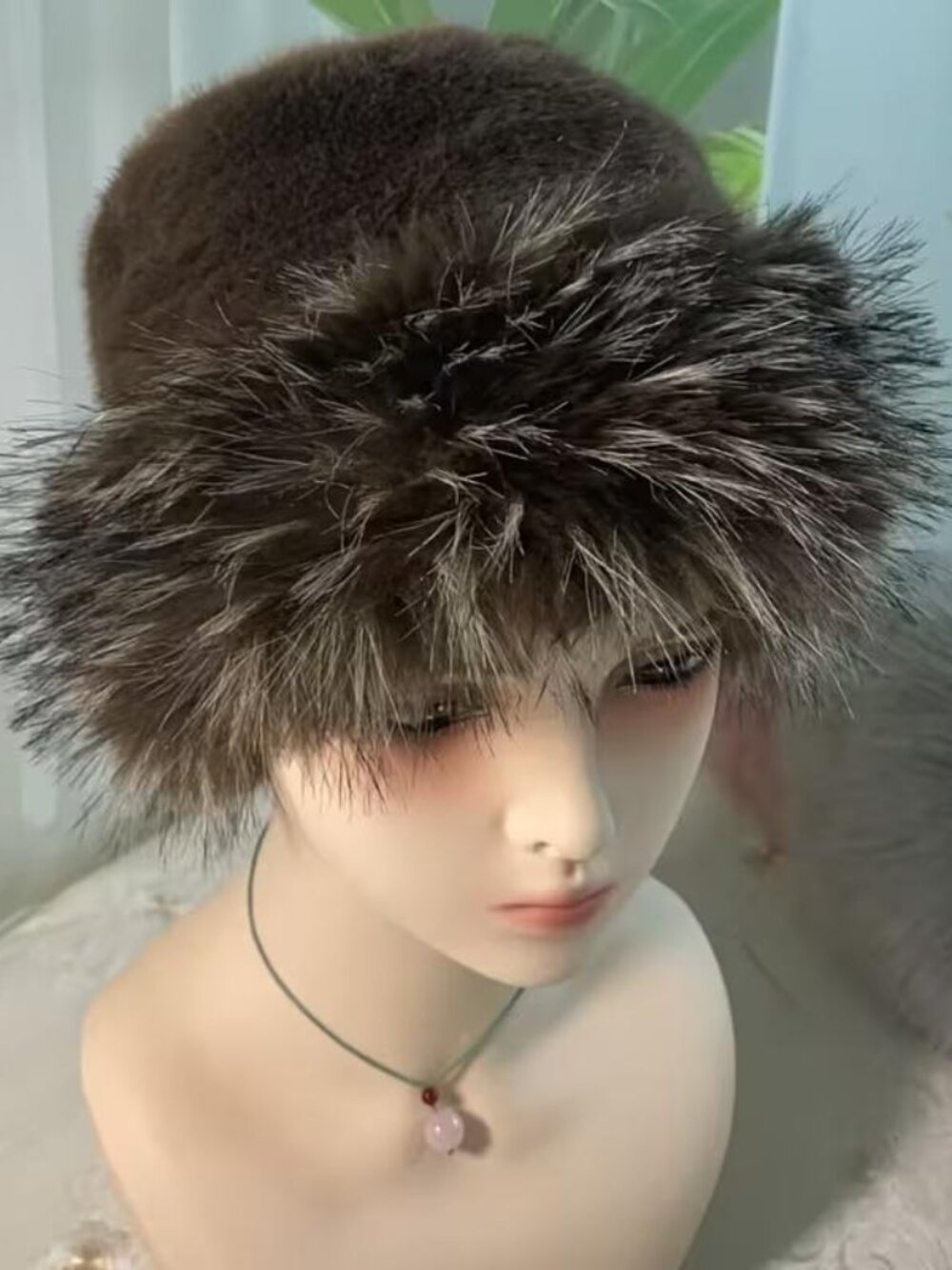 BROWN FAUX FUR WINTER HAT